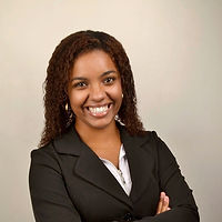 woman-868522_1280_edited.jpg